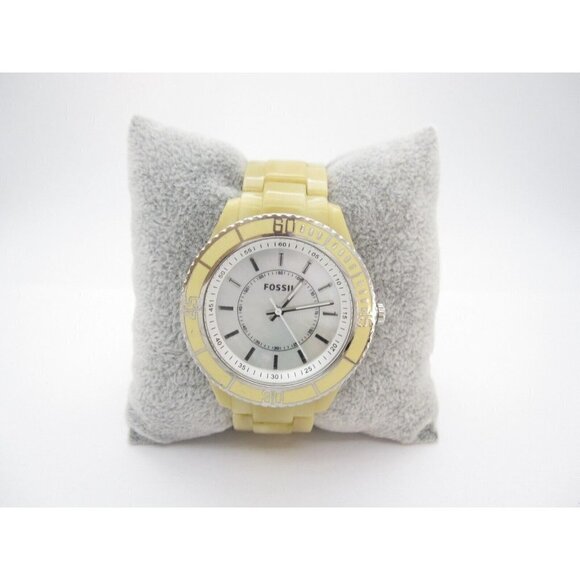 Women's Fossil Quartz WR Analog 39mm Dial Causal Round Watch (E315) - Picture 4 of 10